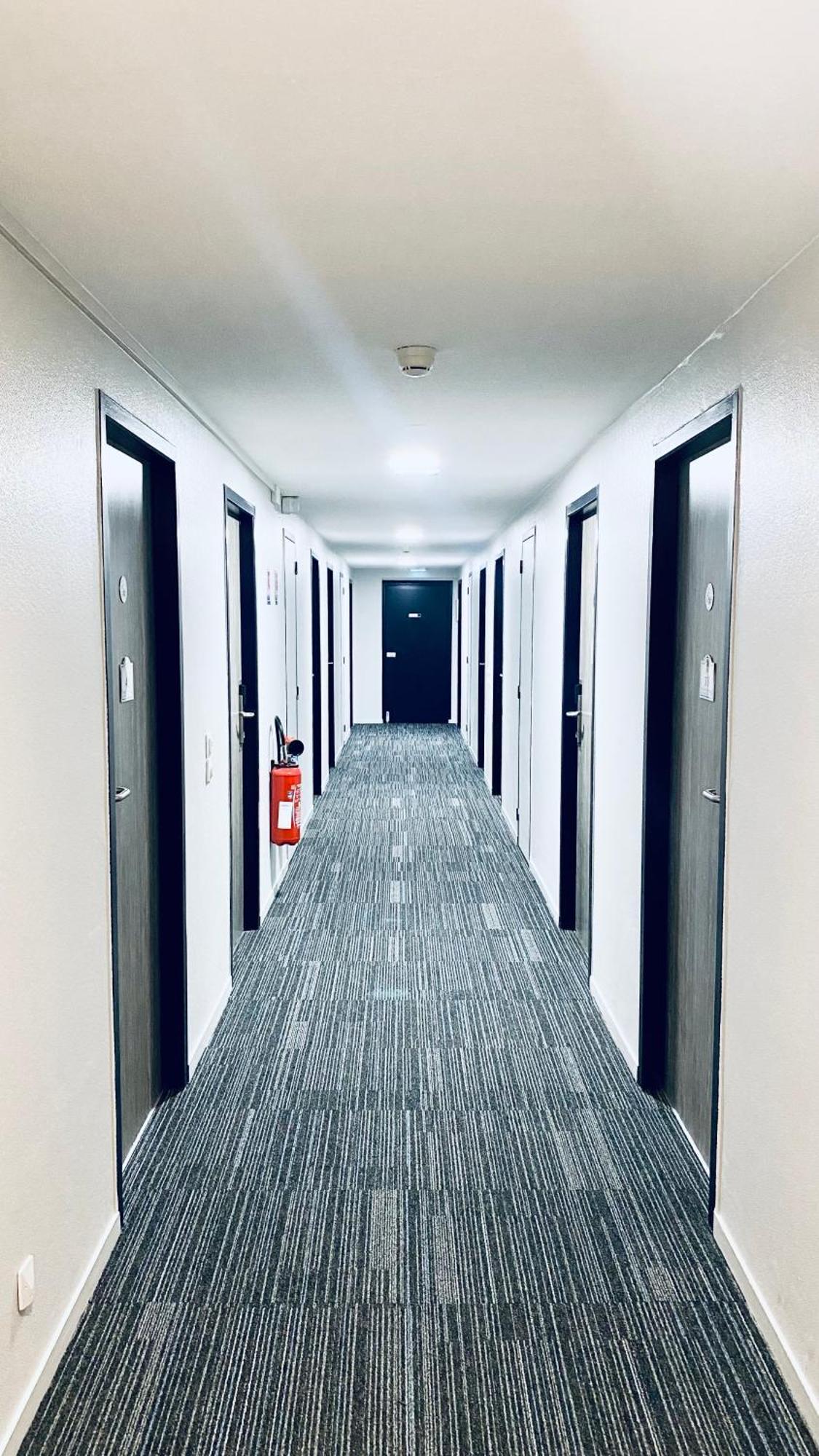 Sure Hotel By Best Western Rouvignies Valenciennes Kültér fotó