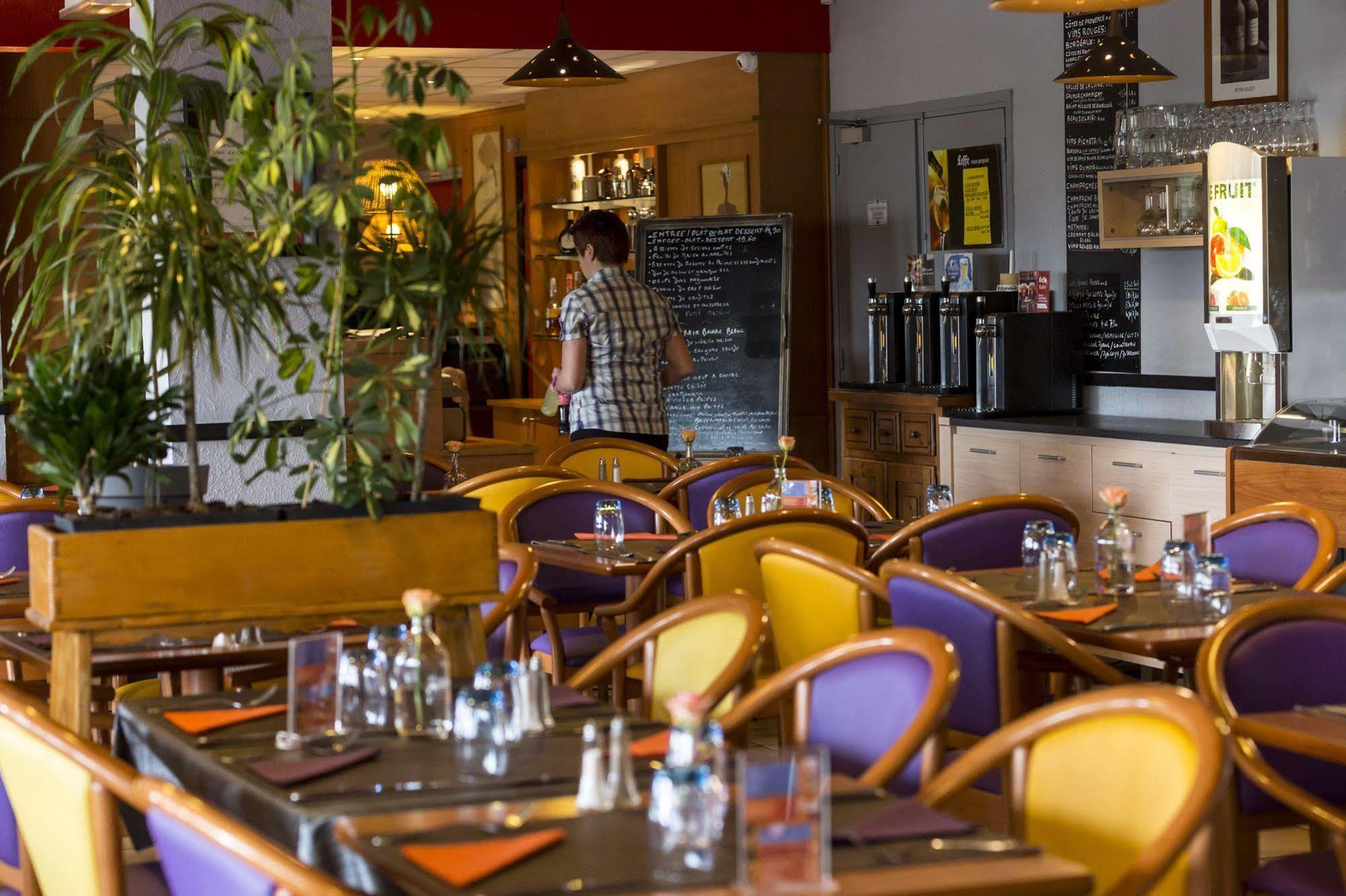 Sure Hotel By Best Western Rouvignies Valenciennes Kültér fotó